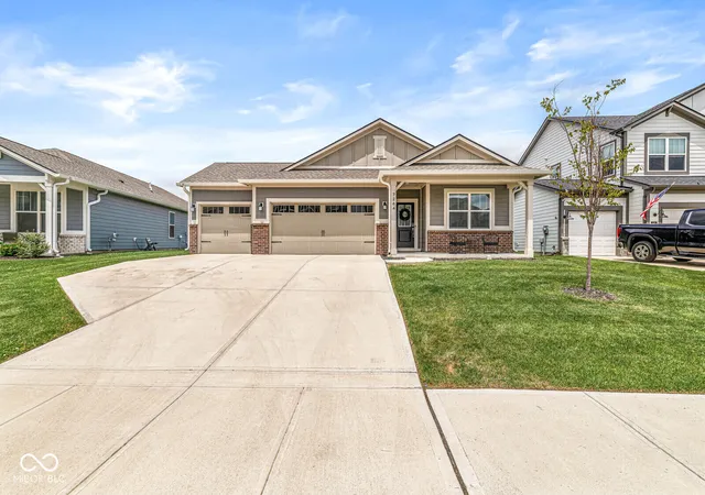 Homes for sale in Whitestown, IN | 7264 Firestone Rd, Whitestown, IN 46075 | MLS# 22107152