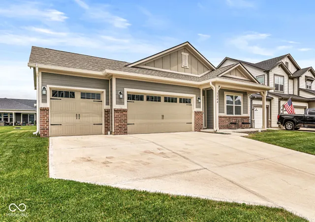 Homes for sale in Whitestown, IN | 7264 Firestone Rd, Whitestown, IN 46075 | MLS# 22107152