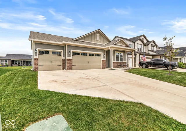 Homes for sale in Whitestown, IN | 7264 Firestone Rd, Whitestown, IN 46075 | MLS# 22107152