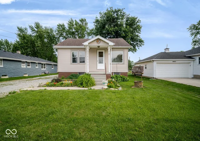 Homes for sale in Daleville, IN | 14009 W Daleville Rd, Daleville, IN 47334 | MLS# 22107164