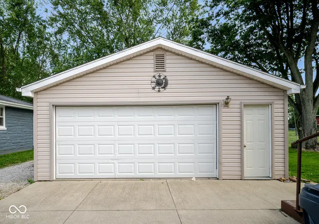 Homes for sale in Daleville, IN | 14009 W Daleville Rd, Daleville, IN 47334 | MLS# 22107164