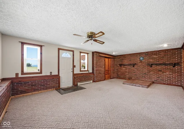 Photo 3 of Sale Pending at 1857 N County Rd 300 W, New Castle, IN 47362 | MLS# 22107177 | Listing updated on 2026-08-25