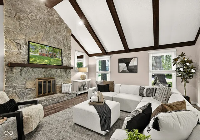 Photo 1 of Sale Pending at 1336 S Heron Dr E, New Palestine, IN 46163 | MLS# 22107184 | Listing updated on 2026-10-01