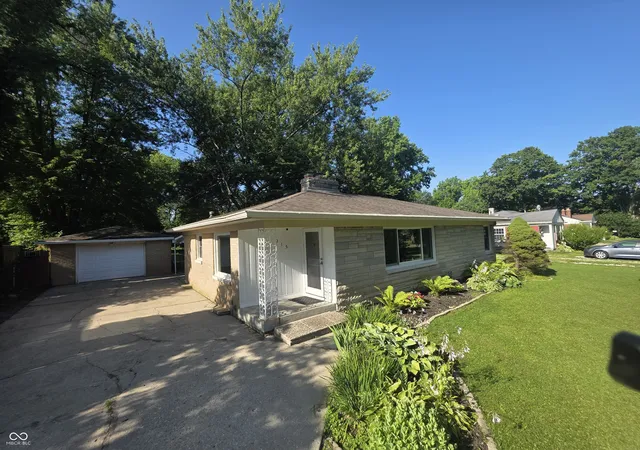 Photo 44 of Single family home for sale at 915 Southwood Dr, Indianapolis, IN 46227 | MLS# 22107211 | Listing updated on 2026-08-07