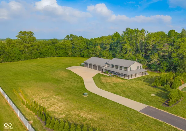 Homes for sale in Seymour, IN | 3667 N County Road 975 E, Seymour, IN 47274 | MLS# 22107243