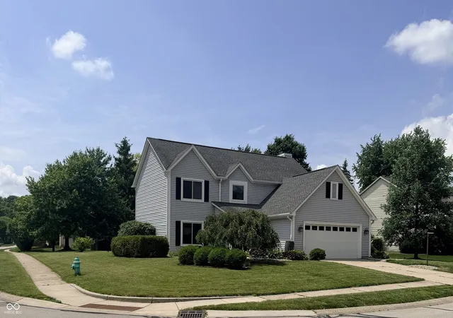 Photo 2 of Single family home for sale at 10804 Thistle, Fishers, IN 46038 | MLS# 22107260 | Listing updated on 2026-06-13