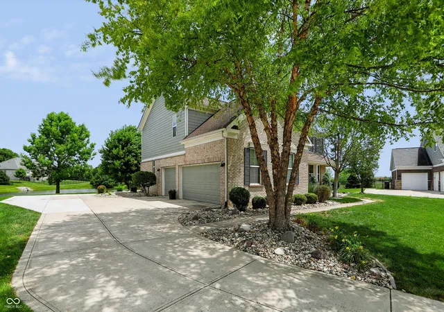 4th image of 3222 Cherokee Cir, Bargersville, IN 46106 | MLS# 22107263