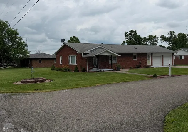 1st image of 130 W Redbud St, Marshall, IN 47859 | MLS# 22107276