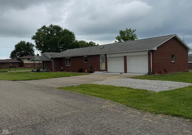 3rd image of 130 W Redbud St, Marshall, IN 47859 | MLS# 22107276