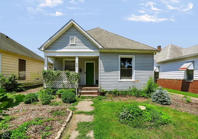 1st image of 809 S 20th St, Terre Haute, IN 47803 | MLS# 22107280