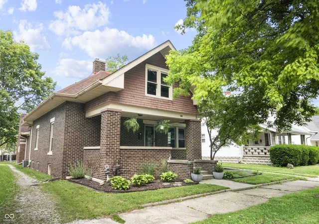 Homes for sale in Thorntown, IN | 410 W Main St, Thorntown, IN 46071 | MLS# 22107293