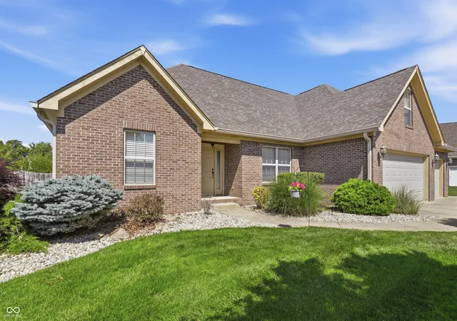 1st image of 2946 S Colton Rd, New Palestine, IN 46163 | MLS# 22107300