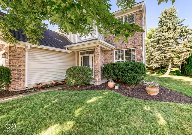 Photo 4 of Sale Pending at 10824 Madeline Ct, Fishers, IN 46037 | MLS# 22107312 | Listing updated on 2026-09-24