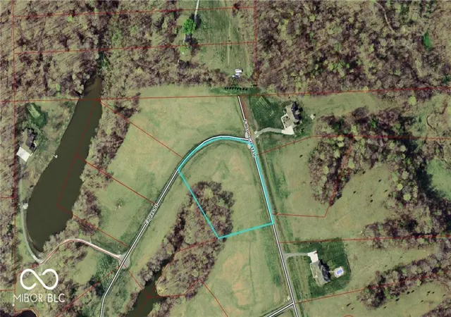 2nd image of 3230 Eagles Pt, Martinsville, IN 46151 | MLS# 22107316
