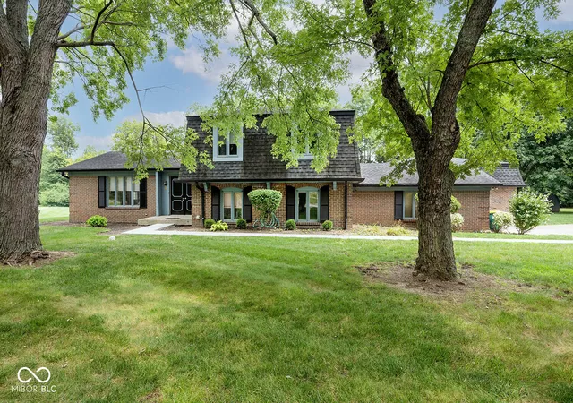 1st image of 8959 Rexford Rd, Indianapolis, IN 46260 | MLS# 22107329