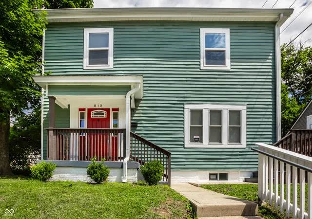 Photo 3 of Single family home for sale at 812 E 40th Street, Indianapolis, IN 46205 | MLS# 22107356 | Listing updated on 2026-10-23