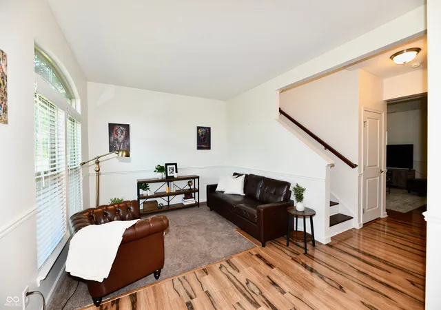 3rd image of 15094 Bentfield Ct, Fishers, IN 46037 | MLS# 22107357