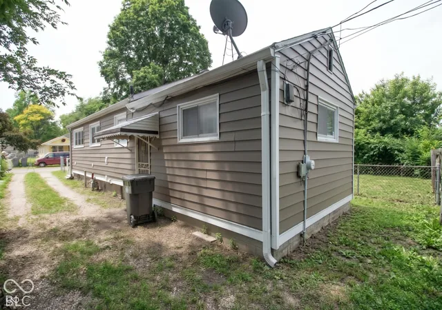 Photo 2 of Single family home for sale at 2636 E 40th Street, Indianapolis, IN 46205 | MLS# 22107369 | Listing updated on 2026-10-06