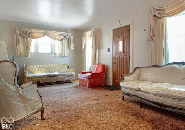 Photo 3 of Single family home for sale at 2636 E 40th Street, Indianapolis, IN 46205 | MLS# 22107369 | Listing updated on 2026-10-29