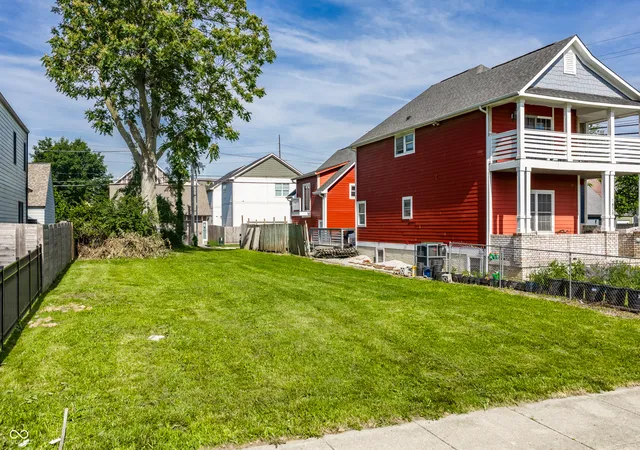 Photo 3 of Land for sale at 1824 Ruckle St, Indianapolis, IN 46202 | MLS# 22107394 | Listing updated on 2026-06-12