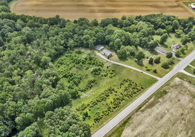 Homes for sale in North Vernon, IN | 3895 S State Hwy 7, North Vernon, IN 47265 | MLS# 22107401