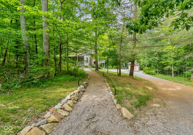 3rd image of 3600 Greenbriar Ln, Nashville, IN 47448 | MLS# 22107402