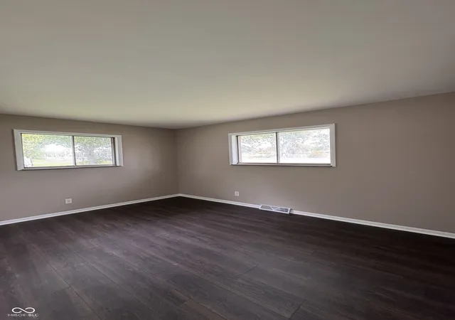 Photo 3 of Single family home for sale at 6120 S Emerson Ave, Indianapolis, IN 46237 | MLS# 22107411 | Listing updated on 2026-10-05