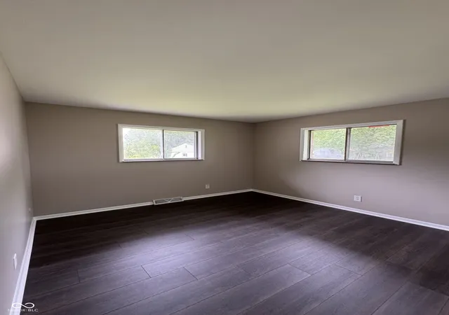 Photo 3 of Single family home for sale at 6120 S Emerson Ave, Indianapolis, IN 46237 | MLS# 22107411 | Listing updated on 2026-10-05