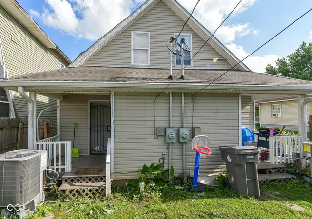 Photo 3 of House for sale at 2610 E North St, Indianapolis, IN 46201 | MLS# 22107451 | Listing updated on 2026-09-01