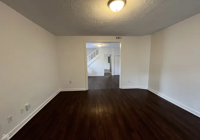 Photo 4 of House for sale at 2610 E North St, Indianapolis, IN 46201 | MLS# 22107451 | Listing updated on 2026-09-01