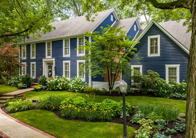 Photo 1 of Single family home for sale at 8114 Meadowbrook Dr, Indianapolis, IN 46240 | MLS# 22107472 | Listing updated on 2026-09-02
