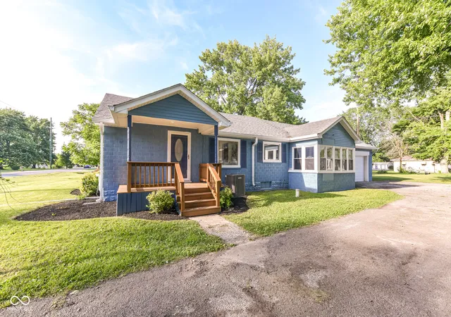 Homes for sale in Lapel, IN | 2140 State Road 13, Lapel, IN 46051 | MLS# 22107477