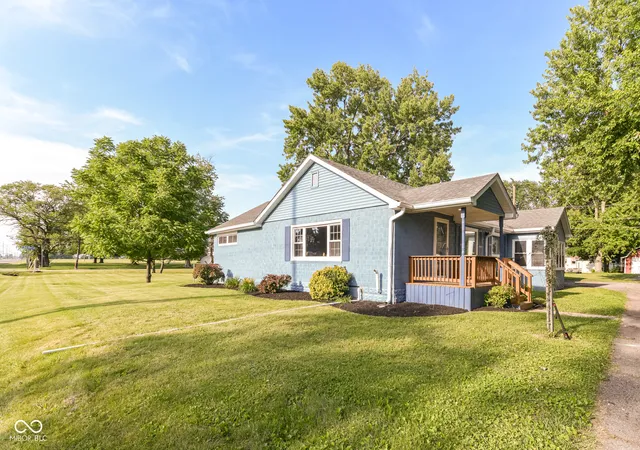 Homes for sale in Lapel, IN | 2140 State Road 13, Lapel, IN 46051 | MLS# 22107477