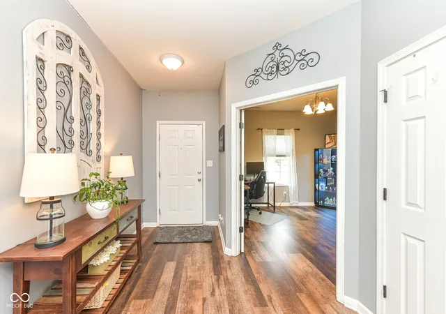 Photo 3 of Sale Pending at 17089 Stroud Ln, Westfield, IN 46074 | MLS# 22107480 | Listing updated on 2026-09-26