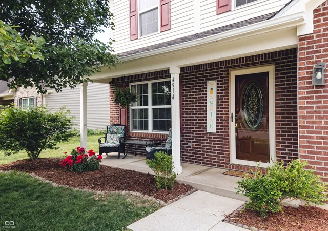Photo 1 of Single family home for sale at 4914 Long Iron Dr, Indianapolis, IN 46235 | MLS# 22107510 | Listing updated on 2026-09-13