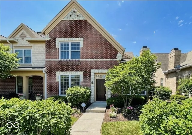 Homes for sale in Zionsville, IN | 6691 Beekman Pl #Townhome A, Zionsville, IN 46077 | MLS# 22107516
