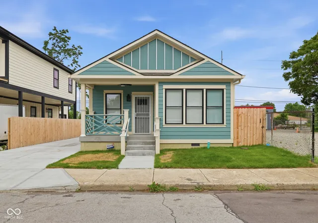 Photo 3 of Single family home for sale at 2402 E Brookside Ave, Indianapolis, IN 46218 | MLS# 22107522 | Listing updated on 2026-09-21