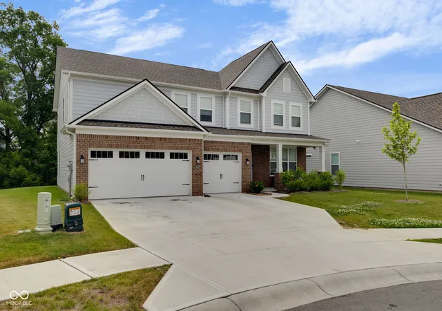 2nd image of 19490 Honeylocust Gln, Noblesville, IN 46062 | MLS# 22107530