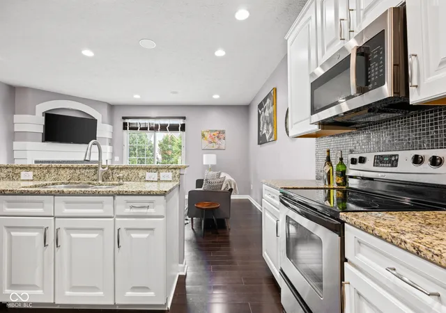 Photo 4 of Sale Pending at 2378 The Springs Dr, Indianapolis, IN 46260 | MLS# 22107542 | Listing updated on 2026-09-01