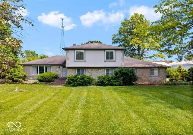 2nd image of 7735 N 200 W, Mc Cordsville, IN 46055 | MLS# 22107573