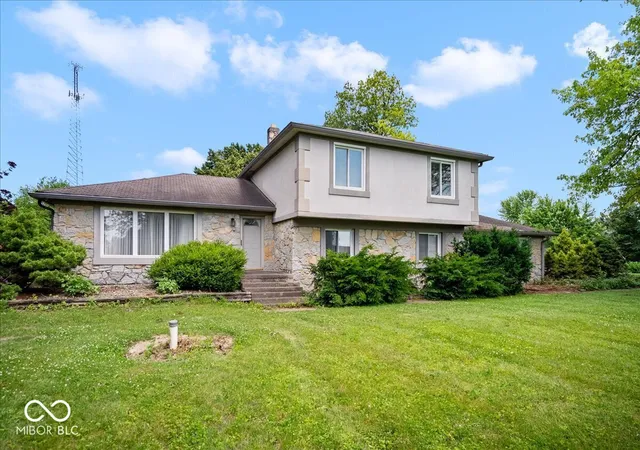 Photo 3 of Single family home for sale at 7735 N 200 West, Mc Cordsville, IN 46055 | MLS# 22107573 | Listing updated on 2026-09-03