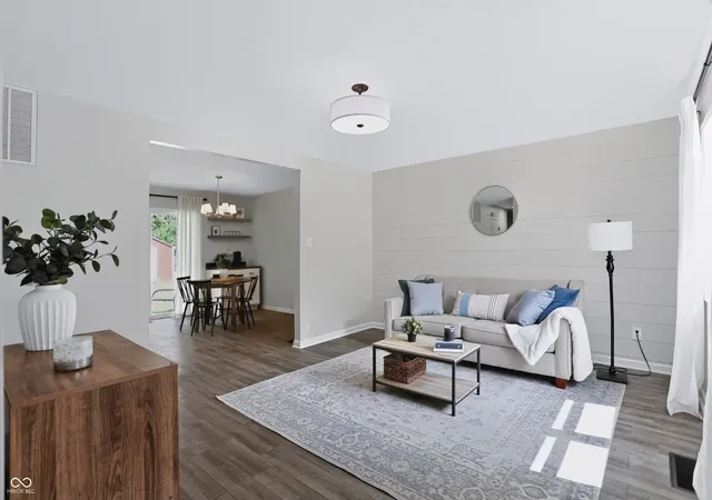 2nd image of 3250 Davis, Indianapolis, IN 46221 | MLS# 22107590