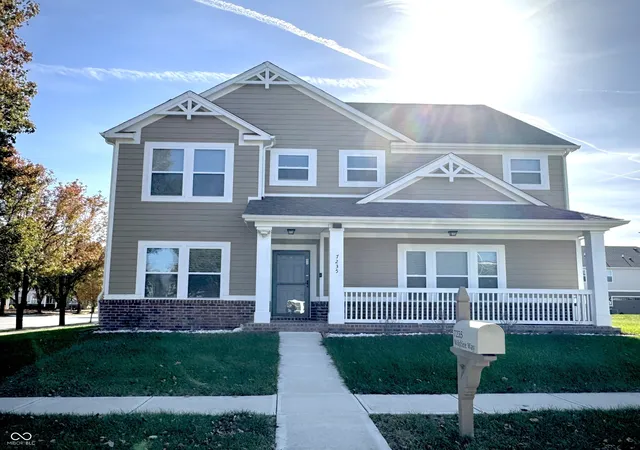 Photo 2 of Single family home for sale at 7235 Wilshire Way, Avon, IN 46123 | MLS# 22107633 | Listing updated on 2026-09-07