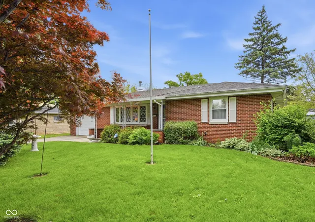 2nd image of 3914 N Lanewood, Muncie, IN 47304 | MLS# 22107646