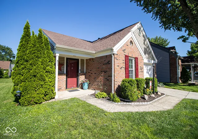 Homes for sale in Fishers, IN | 9709 River Oak Ln E, Fishers, IN 46038 | MLS# 22107663