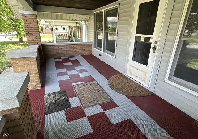 Photo 4 of Single family home for sale at 5145 E Walnut St, Indianapolis, IN 46219 | MLS# 22107679 | Listing updated on 2026-10-02