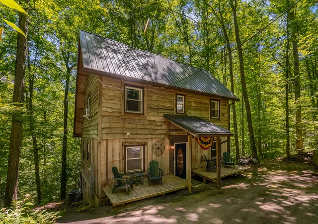 Homes for sale in Nashville, IN | 833 Helmsburg Rd, Nashville, IN 47448 | MLS# 22107690