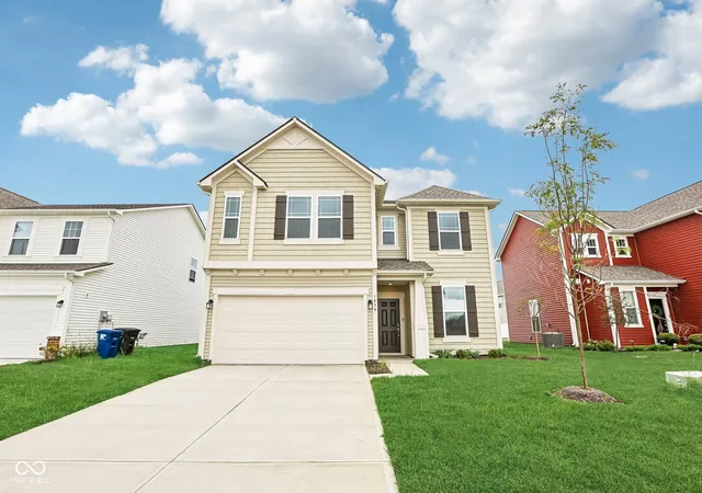 Photo 1 of Single family home for sale at 1854 Twelve Oaks Dr, Shelbyville, IN 46176 | MLS# 22107708 | Listing updated on 2026-09-29