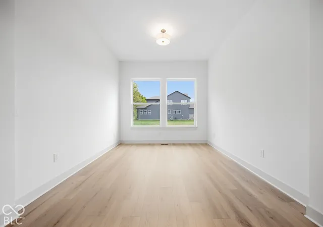 Photo 4 of Single family home for sale at 19601 Wood Farm Pl, Westfield, IN 46074 | MLS# 22107711 | Listing updated on 2026-09-29