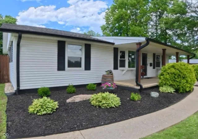 1st image of 324 Sleepy Ln, Attica, IN 47918 | MLS# 22107720